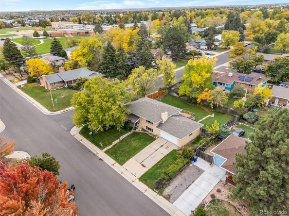 Undisclosed Address #7321110, Aurora CO 80012