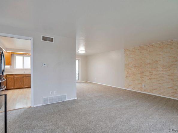 Undisclosed Address #7321110, Aurora CO 80012