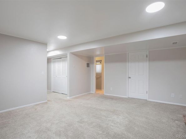 Undisclosed Address #7321110, Aurora CO 80012