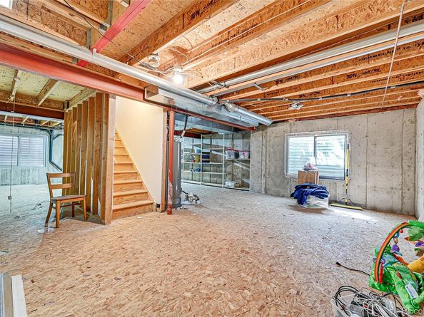 9008 W 101st Avenue, Broomfield CO 80021