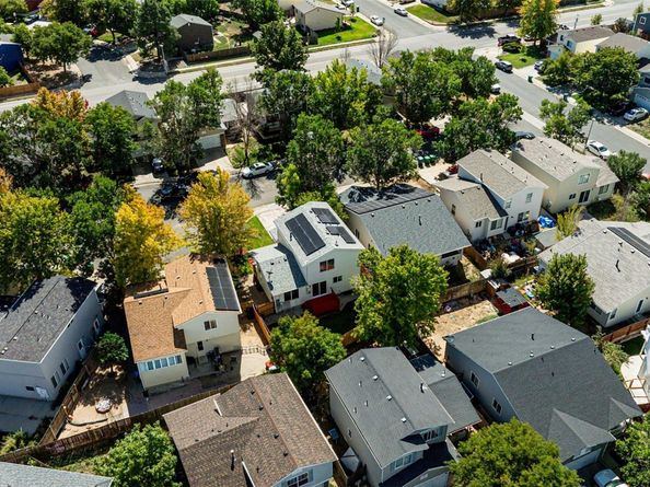 19537 E 18th Avenue, Aurora CO 80011