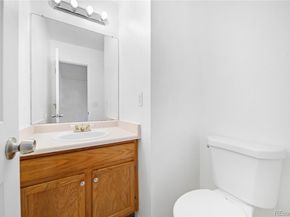 4064 S Himalaya Way, Aurora CO 80013