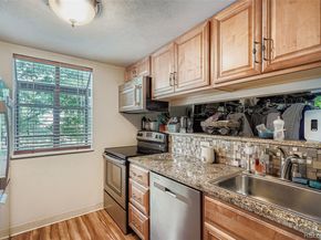 3041 S Ursula Circle 201, Aurora CO 80014