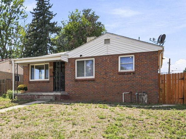 3223 Newport Street, Denver CO 80207