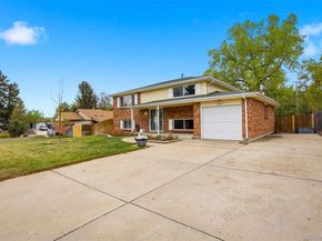 10462 W 9th Avenue, Lakewood CO 80215