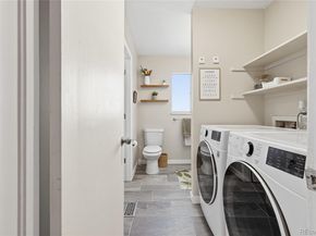 1090 S Newark Street, Aurora CO 80012