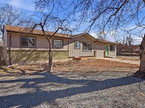 1090 S Newark Street, Aurora CO 80012