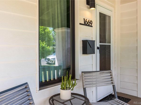 1669 Dallas Street, Aurora CO 80010