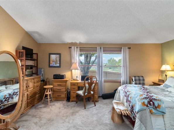 Undisclosed Address #2274115, Aurora CO 80011