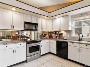 Undisclosed Address #2274115, Aurora CO 80011