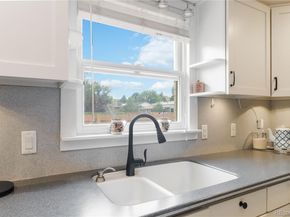 Undisclosed Address #2274115, Aurora CO 80011