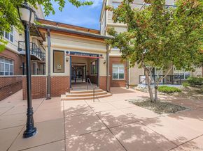 5677 S Park Place B111, Englewood CO 80111