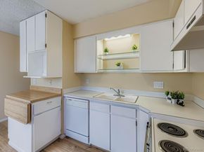 12885 W Alameda Drive, Lakewood CO 80228