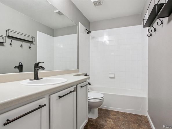 2569 S Flanders Court, Aurora CO 80013