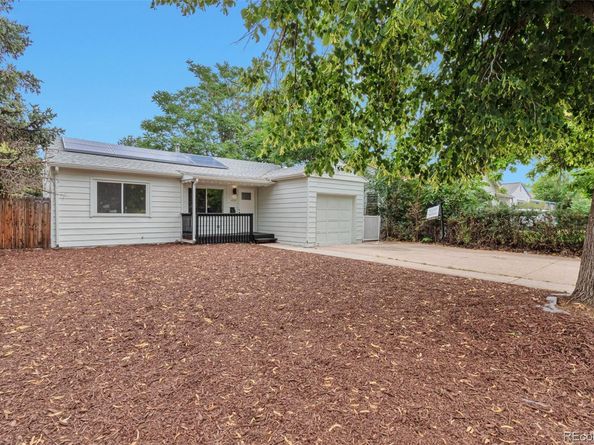 1772 Oakland street, Aurora CO 80010