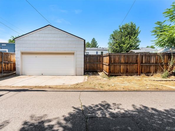 5030 Beach Court, Denver CO 80221