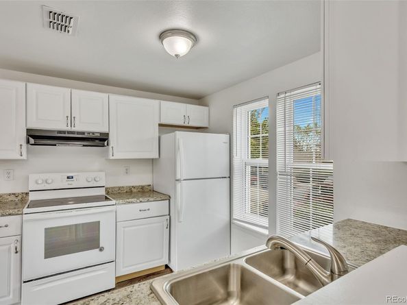 1514 S Ouray Circle B, Aurora CO 80017