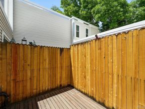 1050 S Monaco Parkway 125, Denver CO 80224