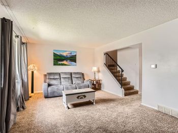 8613 Santa Fe Drive