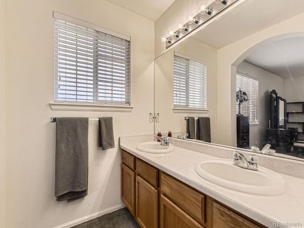 9832 Kenton Circle, Commerce City CO 80022