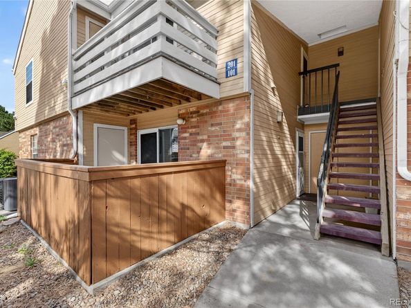 3320 S Ammons Street 101, Lakewood CO 80227