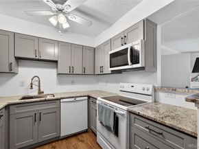 3320 S Ammons Street 101, Lakewood CO 80227