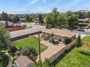 1092 S Iris Street, Lakewood CO 80226