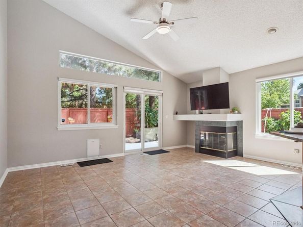 2242 S Moline Court, Aurora CO 80014