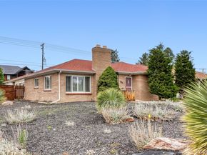 181 S Holly Street, Denver CO 80246