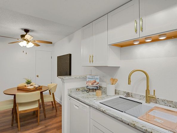 1840 S Pitkin Circle B, Aurora CO 80017