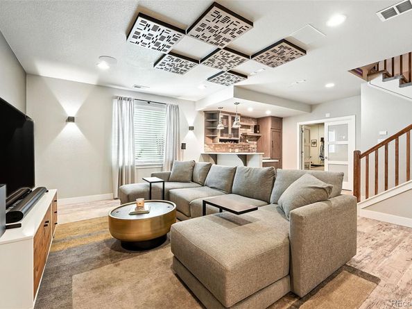 1907 Vallejo Loop, Broomfield CO 80023