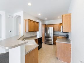 8976 Fox Drive 1102, Denver CO 80260