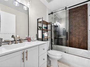 11648 NW 19th Dr 11648, Coral Springs FL 33071
