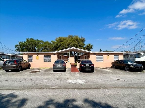 2013 Washington Ave, Opa-Locka FL 33054