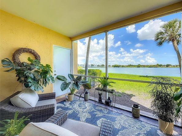 2647 NW 33rd St 2306, Oakland Park FL 33309