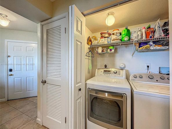 2647 NW 33rd St 2306, Oakland Park FL 33309