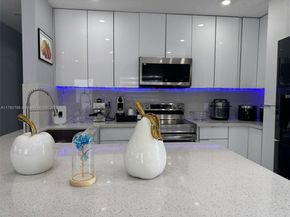 729 E 23rd St, Hialeah FL 33013