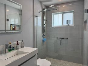 729 E 23rd St, Hialeah FL 33013