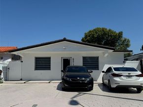 729 E 23rd St, Hialeah FL 33013