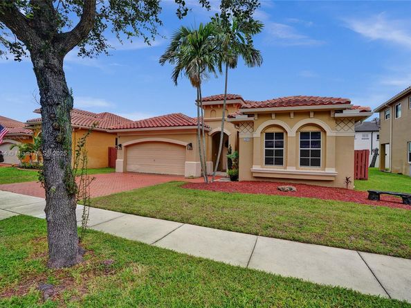 12833 SW 50th Ct, Miramar FL 33027