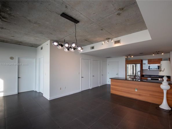 3301 NE 1st Ave H1413, Miami FL 33137