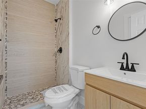 742 NW 70th St, Miami FL 33150