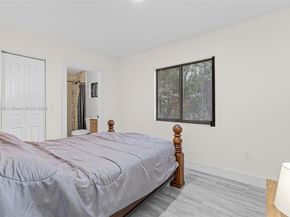 742 NW 70th St, Miami FL 33150