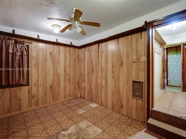 332 Bayberry Dr, Plantation FL 33317