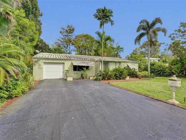 332 Bayberry Dr, Plantation FL 33317