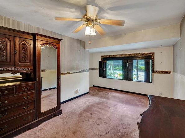 332 Bayberry Dr, Plantation FL 33317