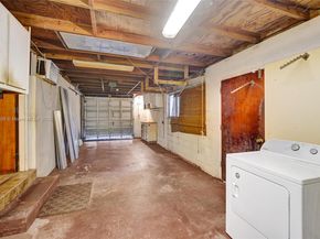 332 Bayberry Dr, Plantation FL 33317