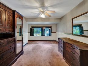 332 Bayberry Dr, Plantation FL 33317