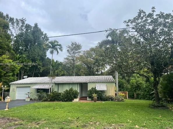 332 Bayberry Dr, Plantation FL 33317