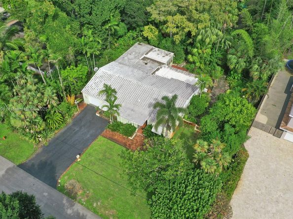 332 Bayberry Dr, Plantation FL 33317